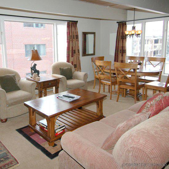 Chateau Dumont Aspen Bagian luar foto