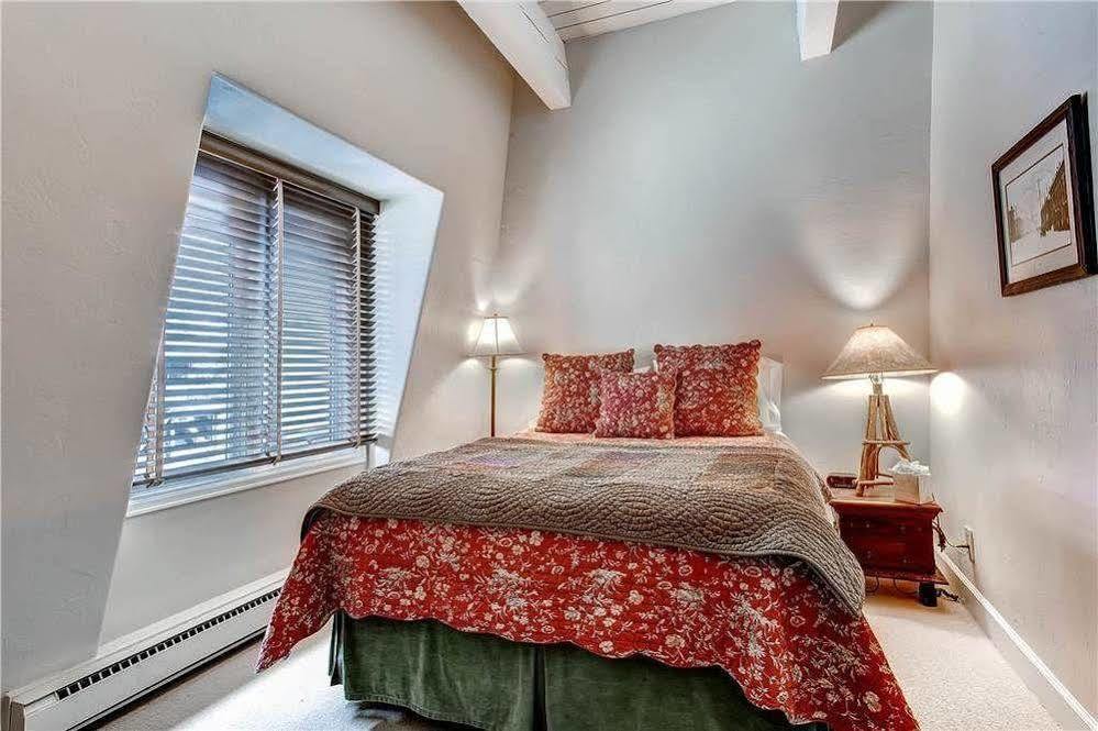Chateau Dumont Aspen Bagian luar foto